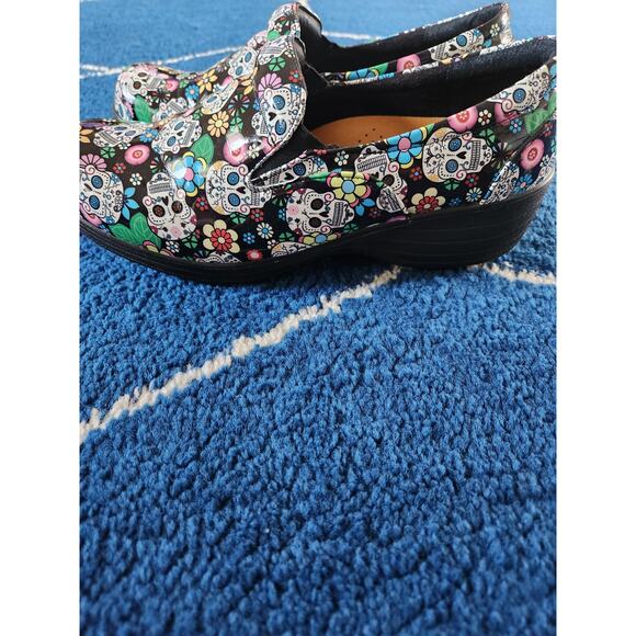 Savvy Day of the Dead Non Slip Women's Shoes 8.5 - Picture 2 of 6